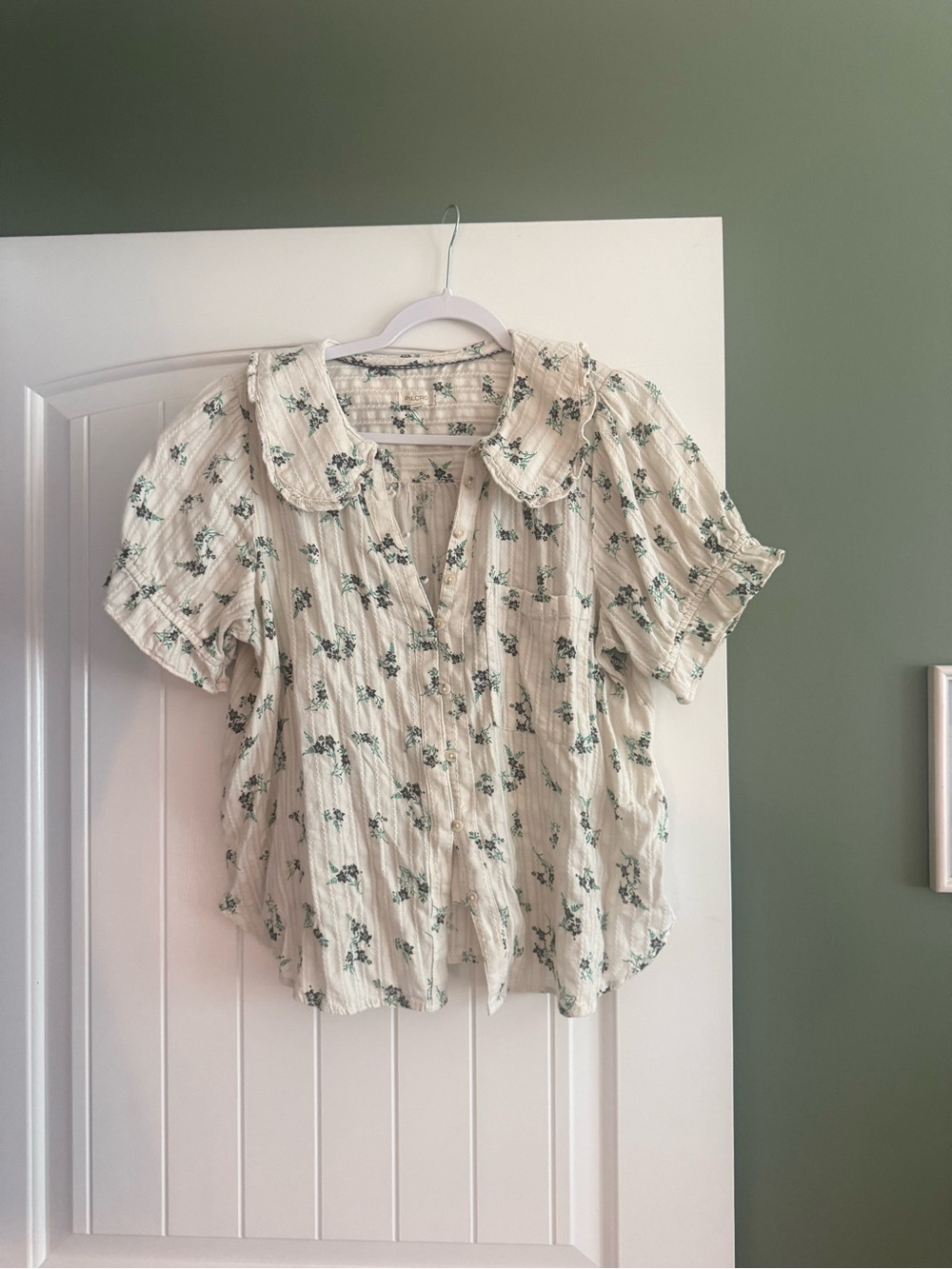 Pilcro Cream Floral Short-Sleeve Button Front Blouse